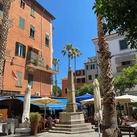 Incantevole In Piazza Bresca, Sanremo
